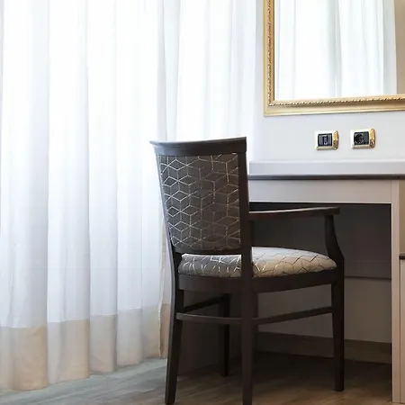 Mokinba Hotels Baviera Milan Extérieur photo