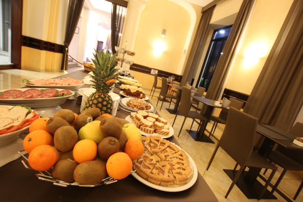 Mokinba Baviera Hotel Milão